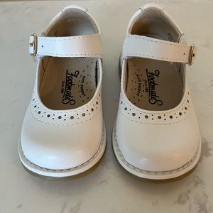 Footmates Mary Jane Style Sandals- size 5